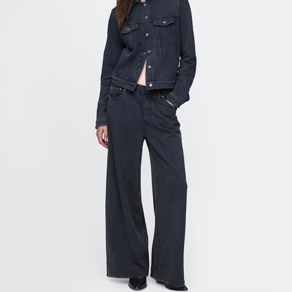 Womens Heavyweight Baggy Sweatpant Jeans- NWT - Picture 1 of 4